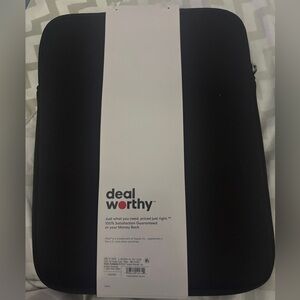 Deal Worthy Black Tablet Sleeve